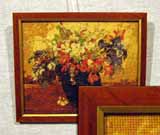 Вышивка «Букет в черной вазе» 17,5х21,7
(антиблик стекло, оргалит, установка, натяжка, рама)
