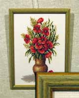 Вышивка «Маки» 24,5х17,5
(антиблик стекло, оргалит, установка, натяжка, рама)
