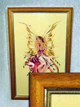 Вышивка бисером «Фея» 57,1х36,1
(антиблик стекло, оргалит, установка, натяжка, слип к раме деревянный, рама)
